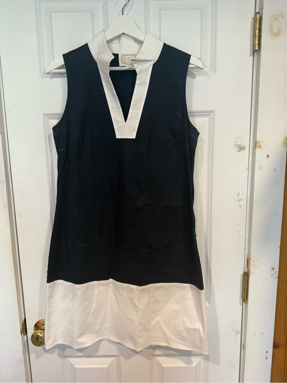 Sail to Sable Navy and White Sleeveless Shift Dress